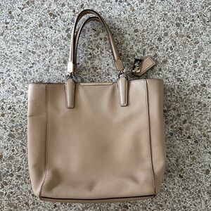 COACH Madison Santino Tote/Satchel bag - ALWAYS ACCEPTING OFFERS -